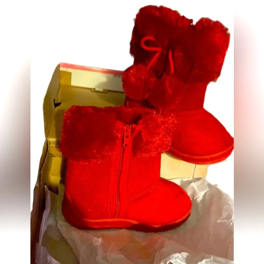 Kali Boots, Bany, Red, Faux Fur, Suede, Sz 4 & 5, Winter, Snow, Girly​, NIB, NWT